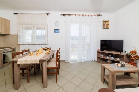 Apartments Danica - Unit 206768-16