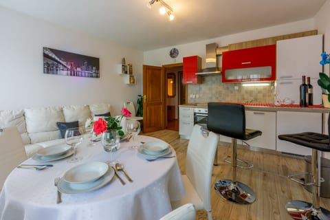 Apartments Dolloree - Unit 206779-16