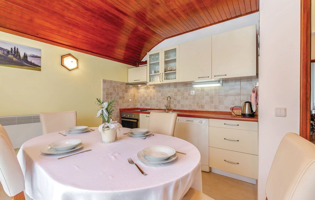 Apartments Dolloree - A2 - Dramalj