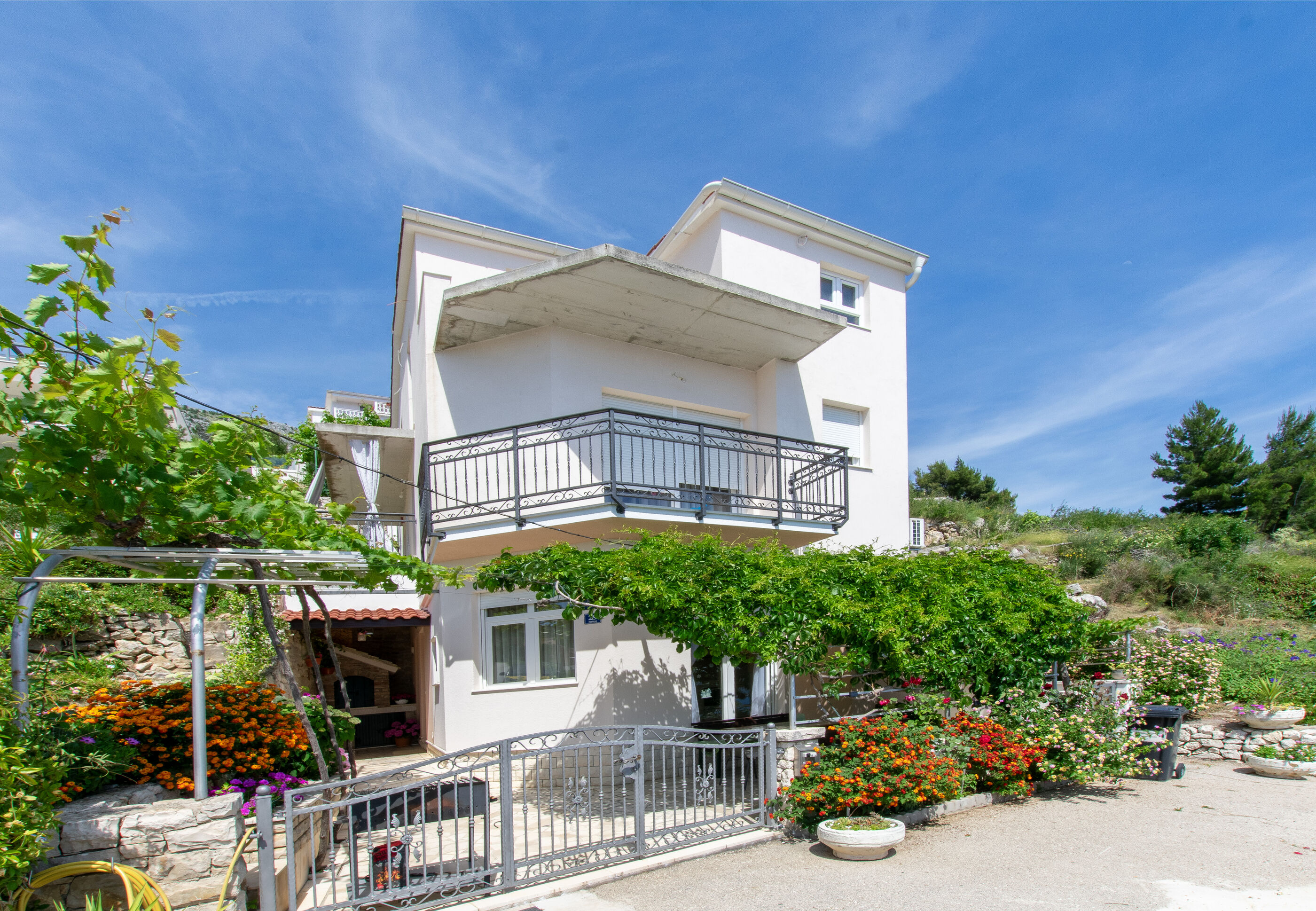 Apartment Marija - A1 - Omiš Apartment Marija - A1 - Omiš