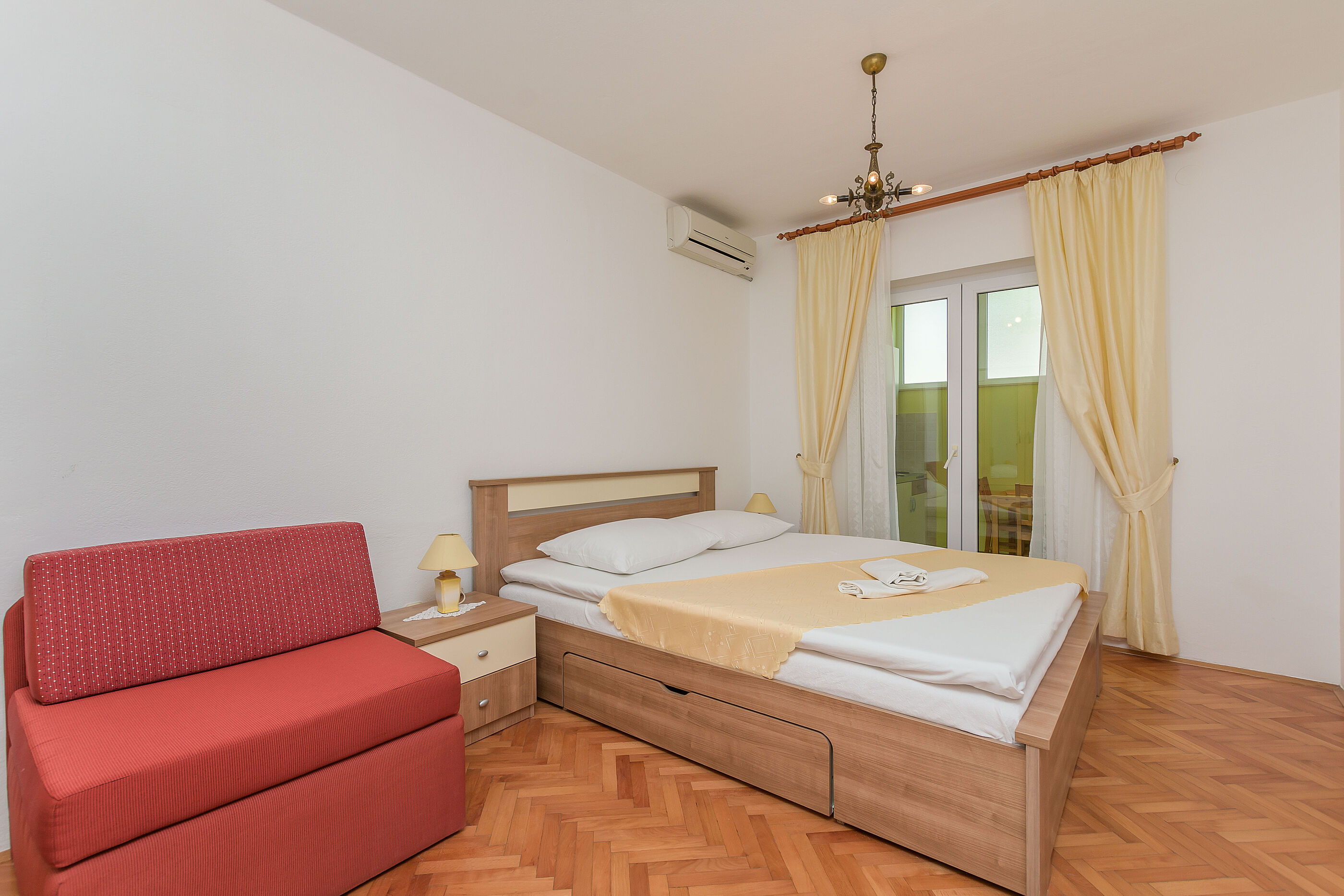 Apartments Kate - A1 - Omiš Apartments Kate - A1 - Omiš