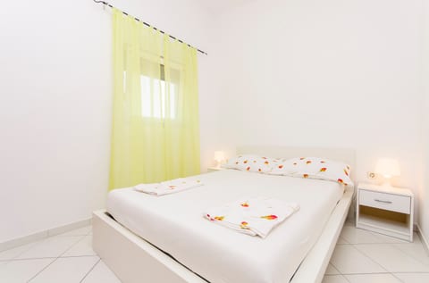 Apartments Ivan - Unit 206828-16