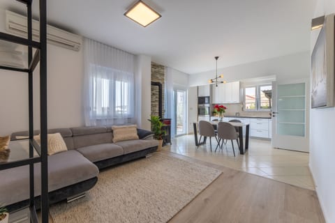 Villa Bepo - Unit 206927-16