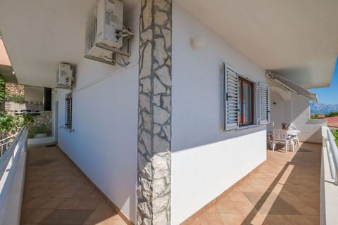 Apartments Dragana - Unit 206969-16