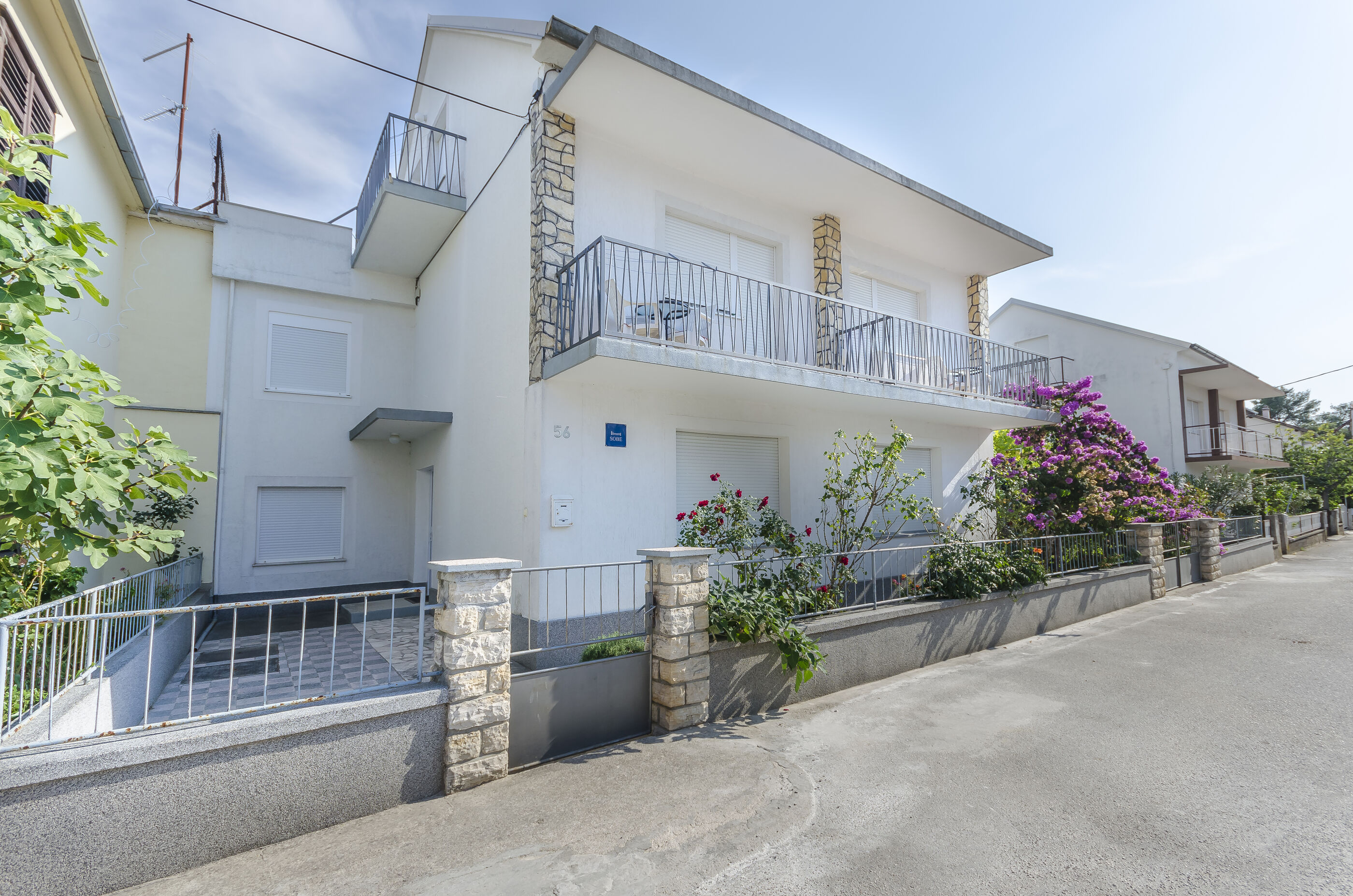 Rooms Mira II - S1 - Vodice Rooms Mira II - S1 - Vodice