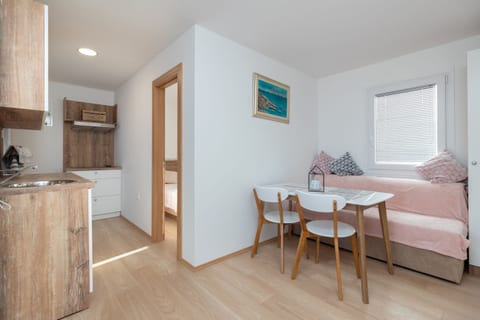 Mobile home Sea Bream - Unit 207024-16
