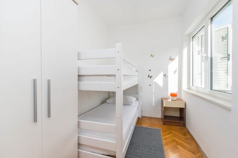 Apartment and Rooms Franka - Unit 207045-16