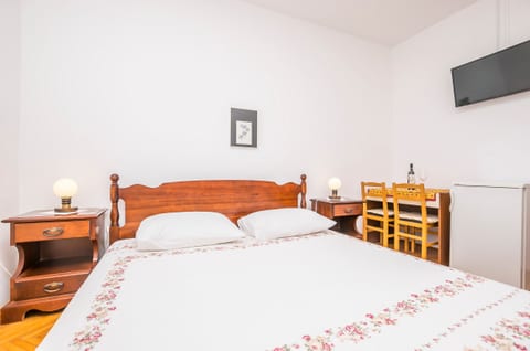 Apartment and Rooms Franka - Unit 210732-16