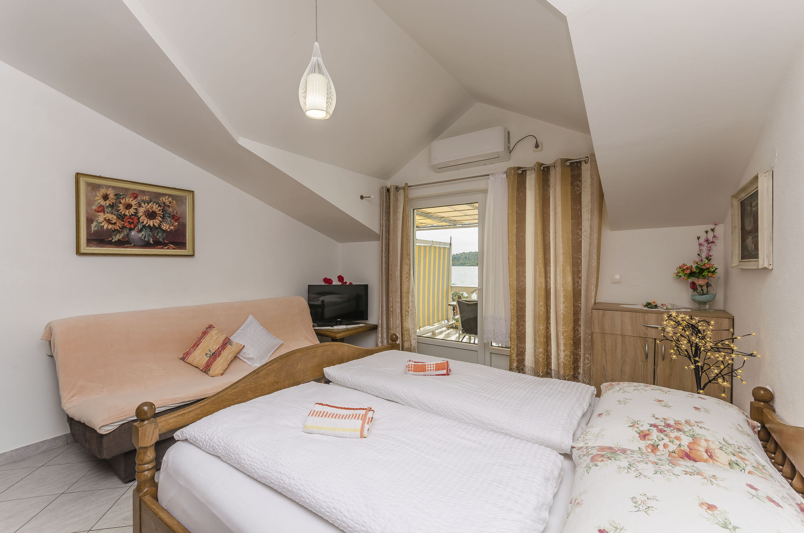 Apartments Ivanka on the beach - A3 - Vodice Apartments Ivanka on the beach - A3 - Vodice