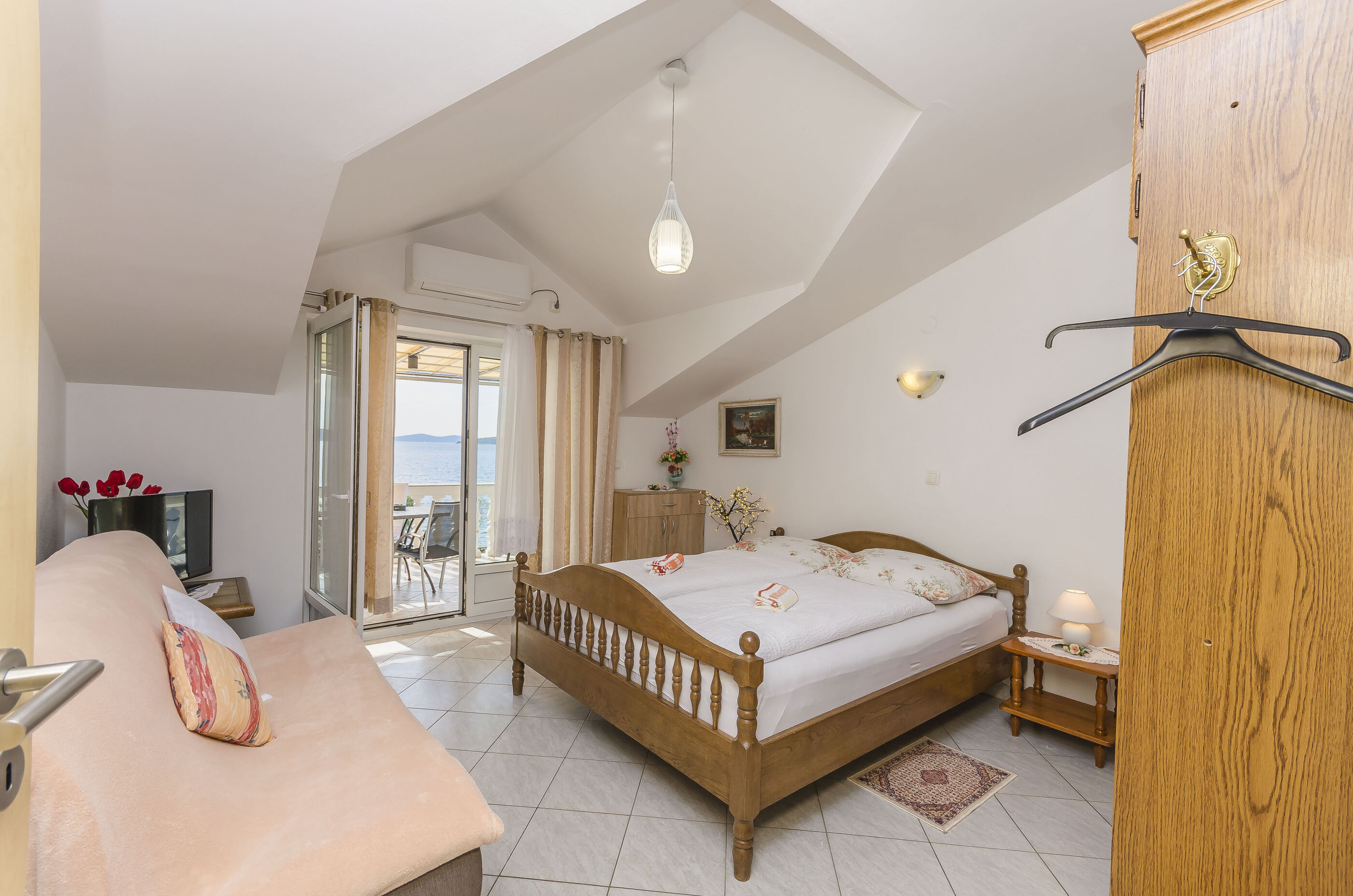 Apartments Ivanka on the beach - A3 - Vodice Apartments Ivanka on the beach - A3 - Vodice