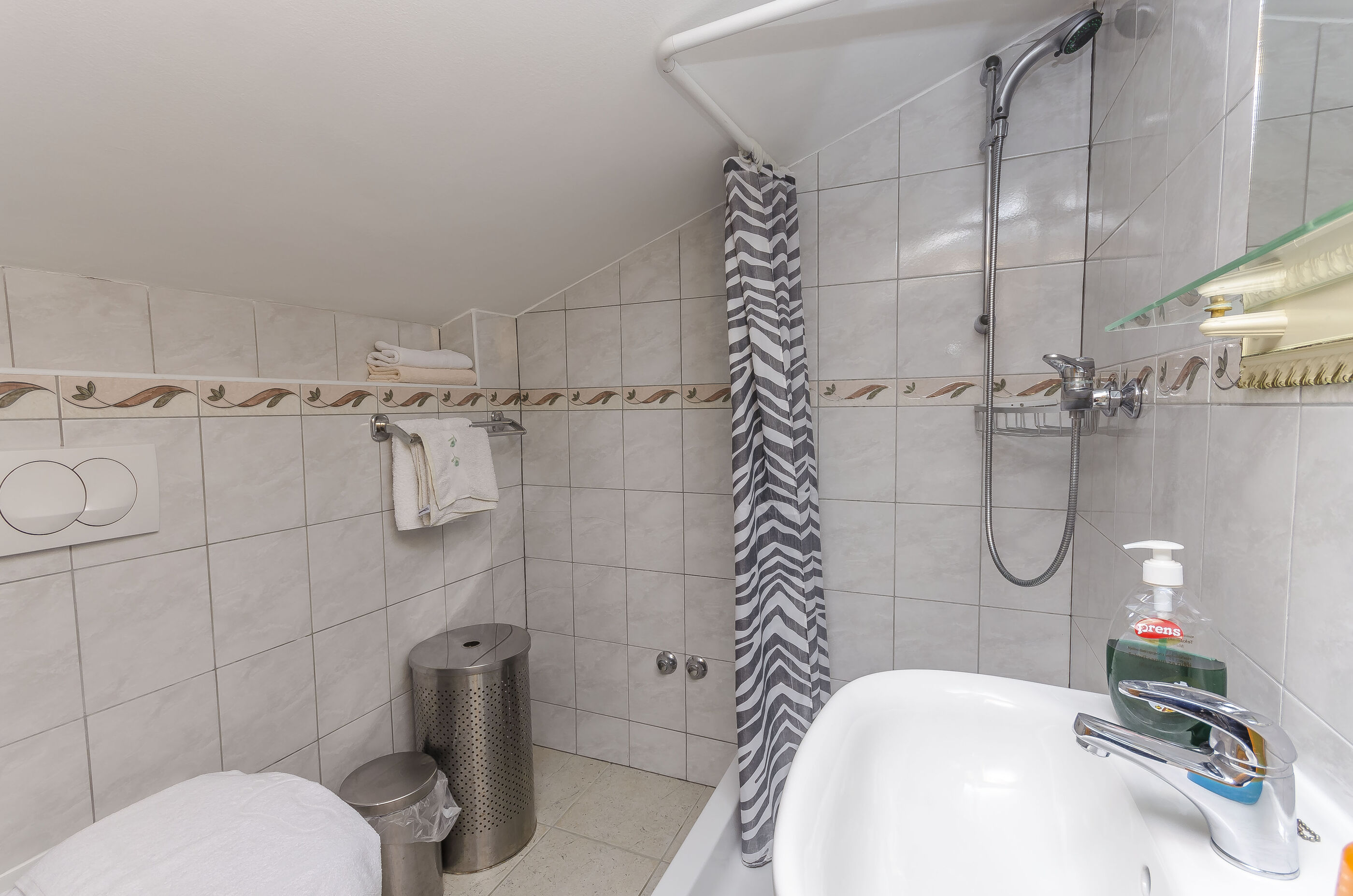 Apartments Ivanka on the beach - A4 - Vodice Apartments Ivanka on the beach - A4 - Vodice