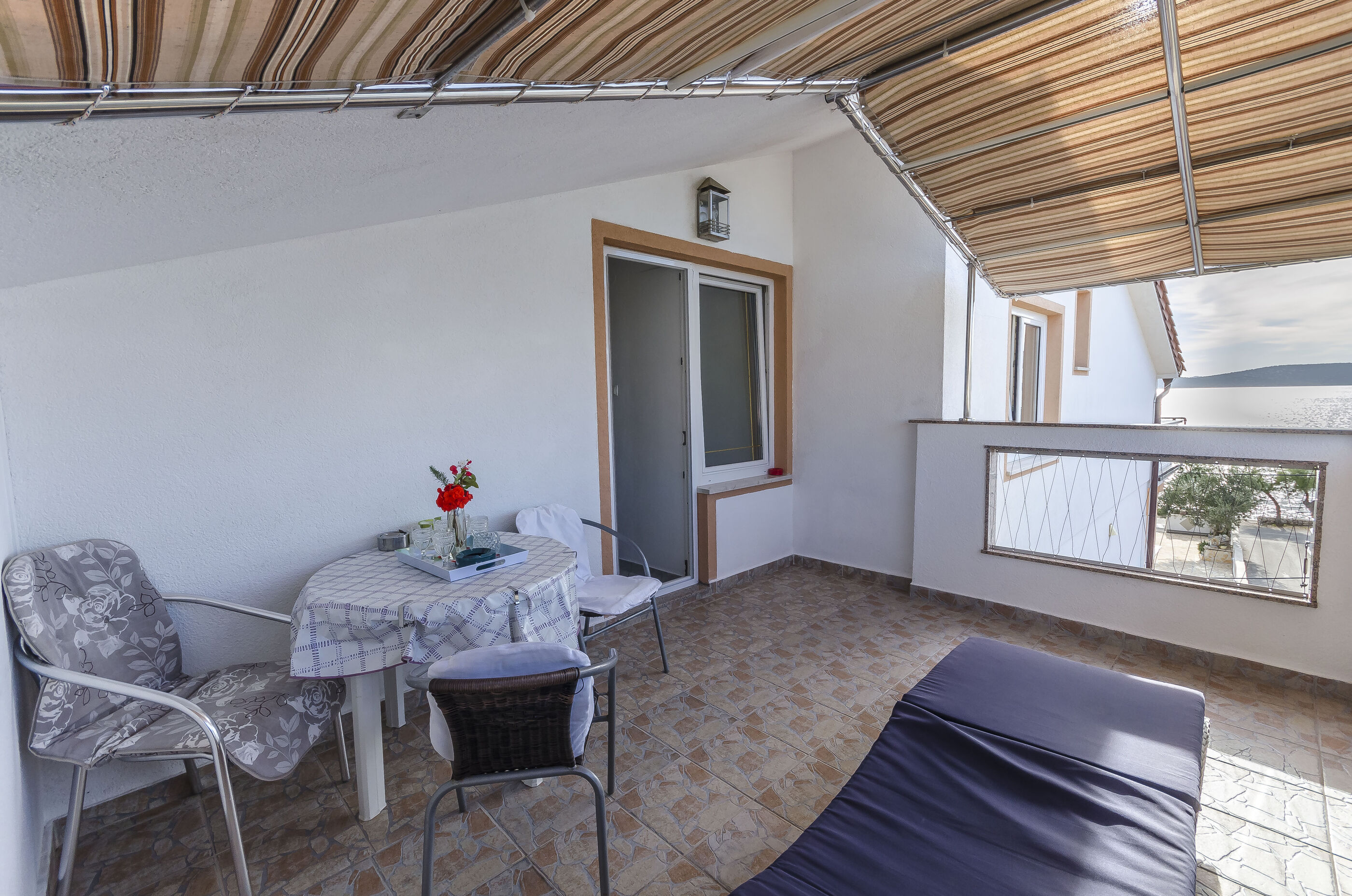 Apartments Ivanka on the beach - A4 - Vodice Apartments Ivanka on the beach - A4 - Vodice