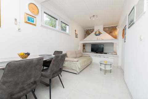 House Ratac - Unit 180622-5