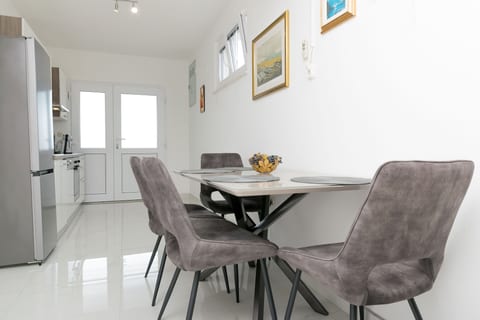 House Ratac - Unit 180622-5