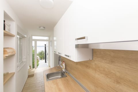 House Anica - Unit 180674-5
