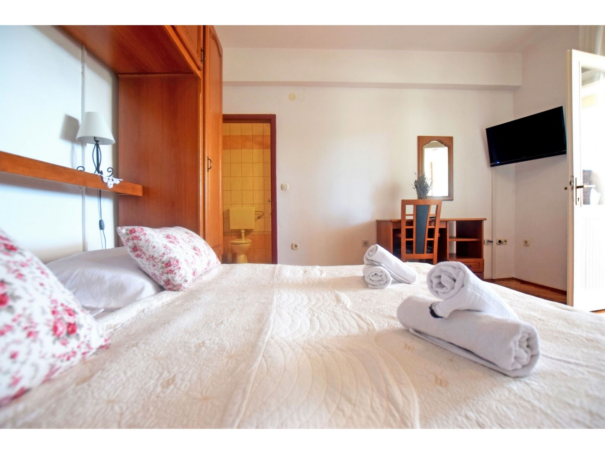 Apartments and Rooms Adriana-close to Paklenica NP - S1 - Starigrad