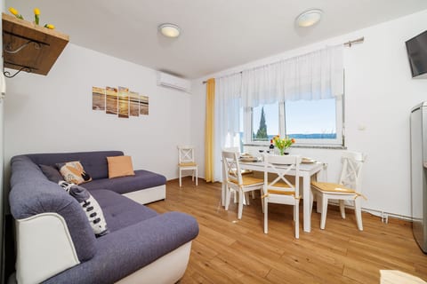 Apartments Iva - Unit 180753-5