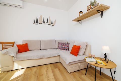 Apartments Iva - Unit 180754-5