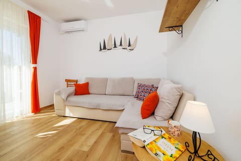 Apartments Iva - Unit 180754-5