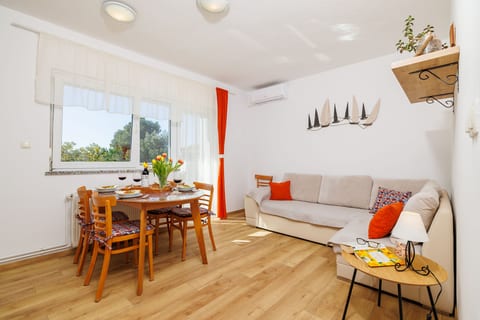 Apartments Iva - Unit 180754-5