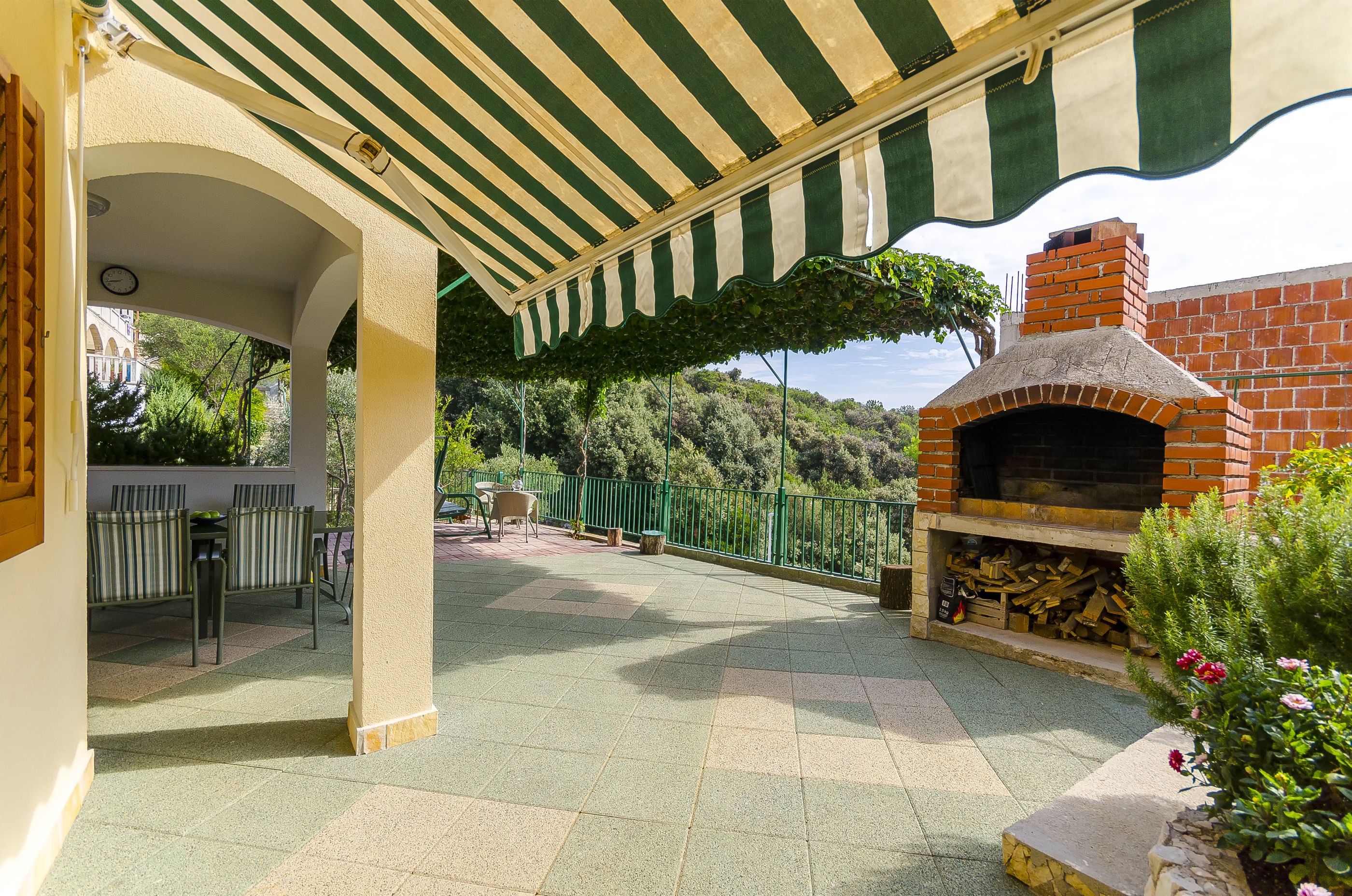 Apartments Toni - A1 - Vinišće