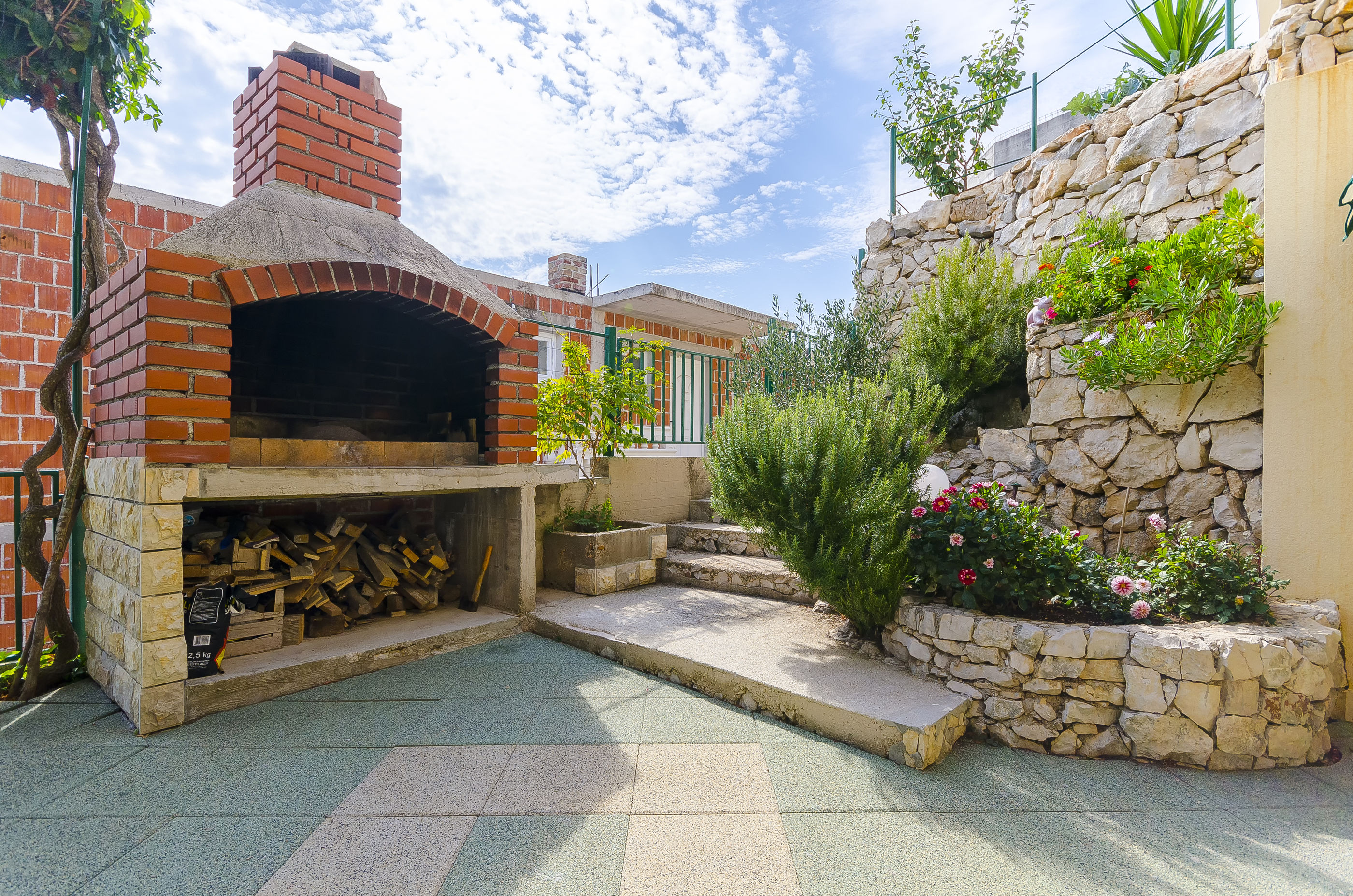 Apartments Toni - A1 - Vinišće