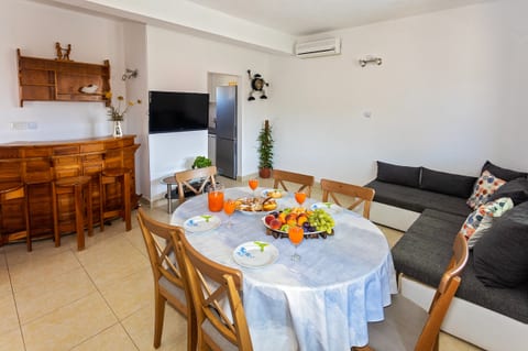 Apartment Zlatko - Unit 180856-5