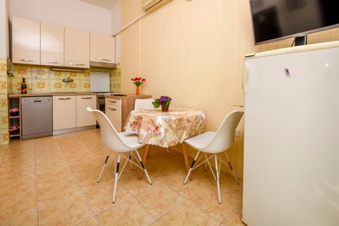 Apartments Živana - Unit 180913-5