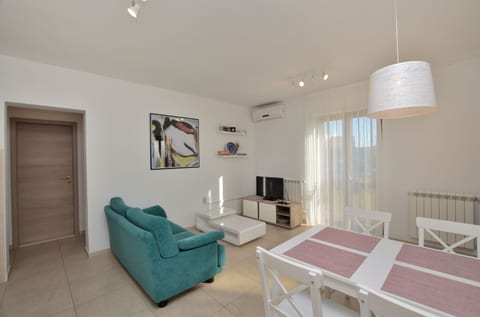 Apartment Maria - Unit 180978-5