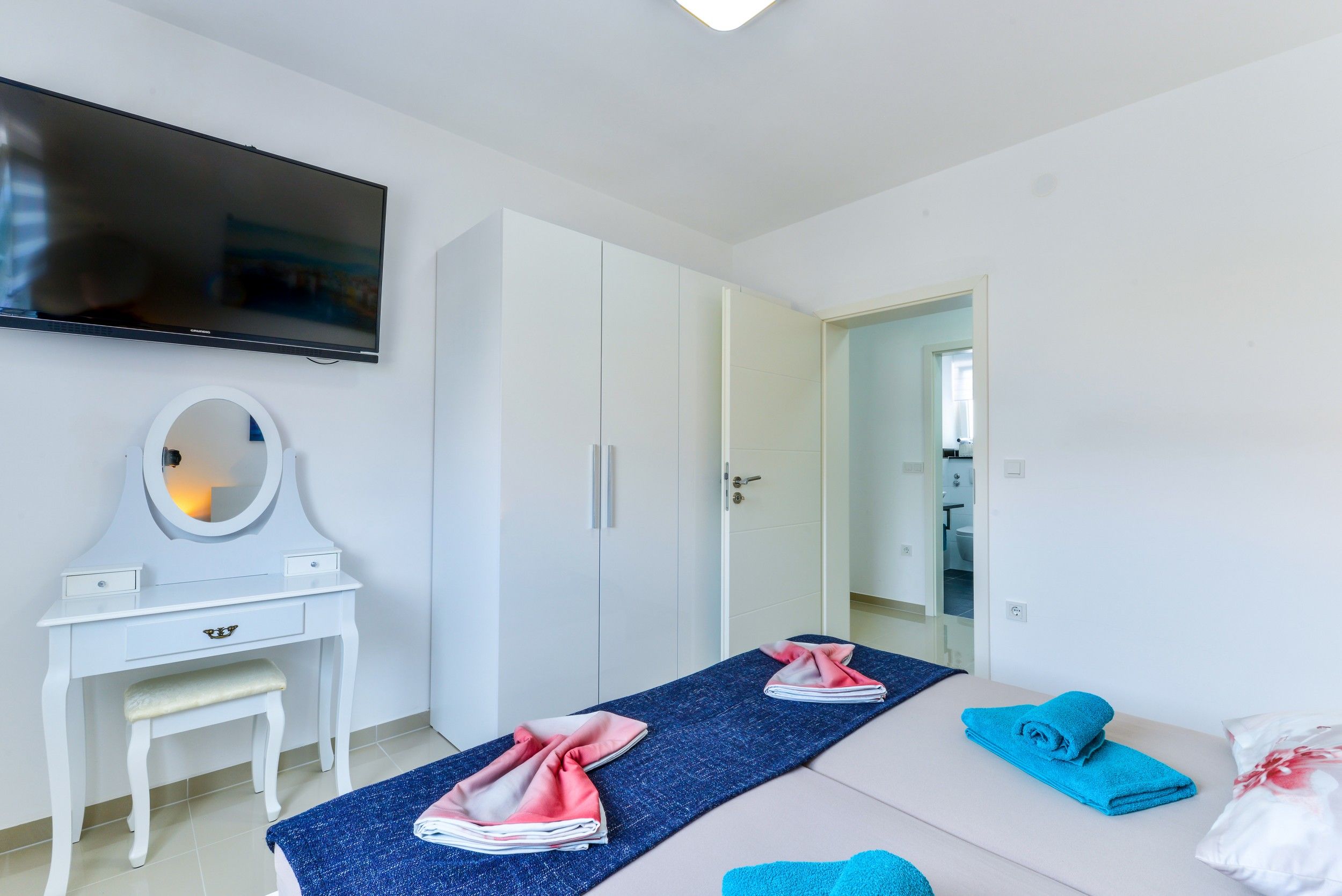 Apartments Olujic - A1 - Vir
