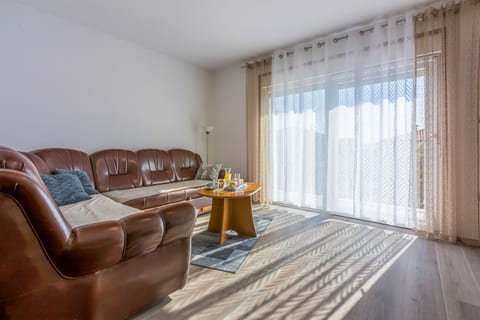 Apartment Paula - Unit 181210-5