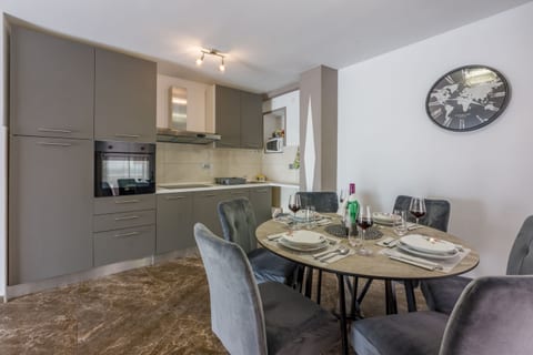 Apartment Paula - Unit 181210-5