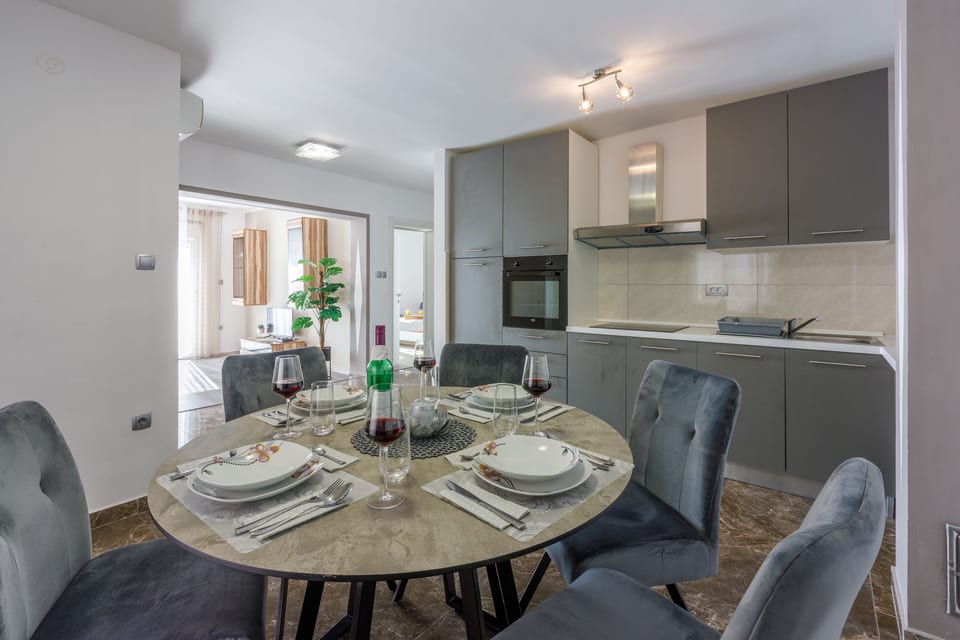 Apartment Paula - Unit 181210-5