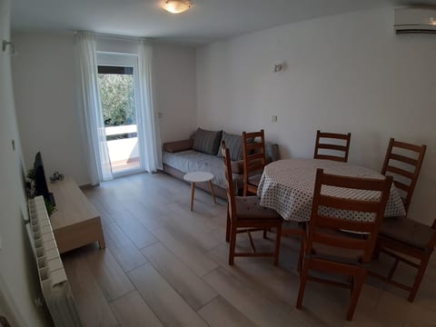 Apartment Nikolina - Unit 181379-5
