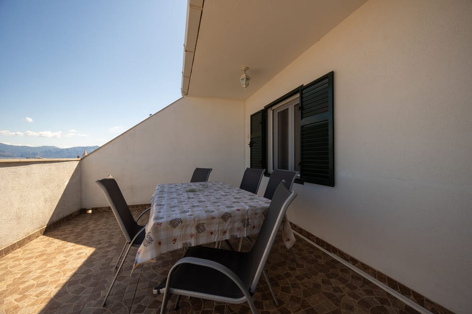 Apartment Toma - Unit 181493-5