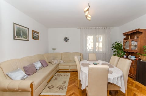 Apartments Kata - Unit 179149-16