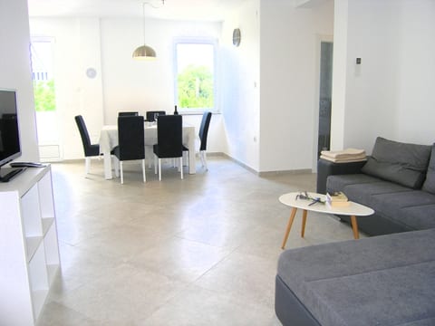 Apartments Dijanic - Unit 181683-5