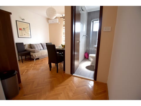 Apartments La room - Unit 181809-5
