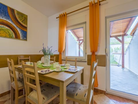 House Haus Rosa - Unit 181852-5