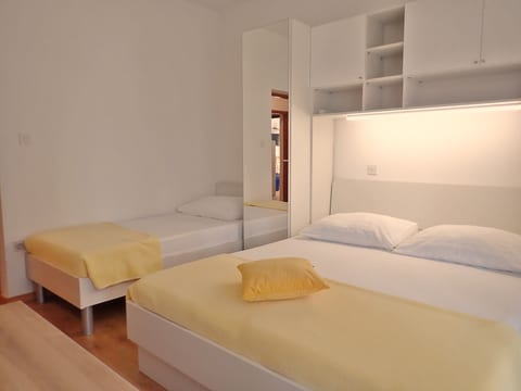 Apartments Sidro-by the sea - Unit 204775-5