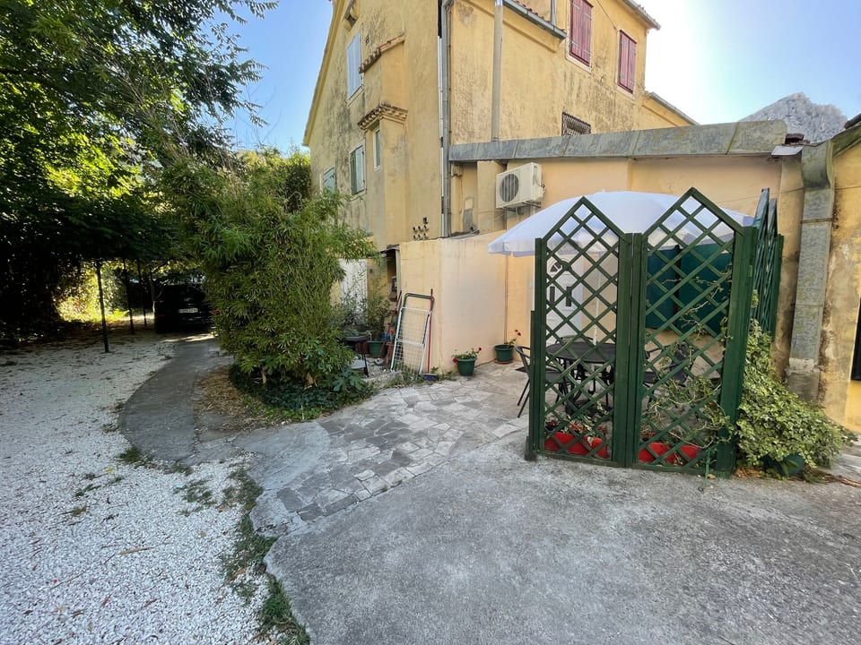 Apartments Jugo i bura - Unit 182480-5