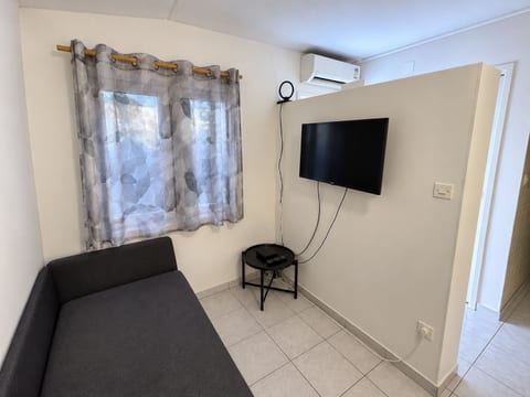 Apartments Jugo i bura - Unit 182480-5