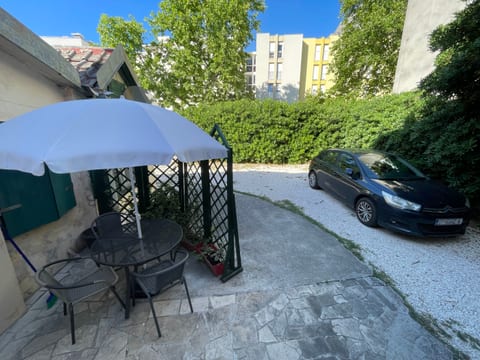 Apartments Jugo i bura - Unit 182480-5