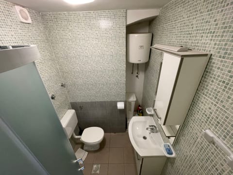 Apartments Jugo i bura - Unit 182480-5