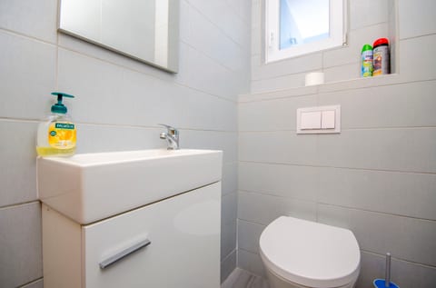 Apartments BruLo - Unit 206414-16