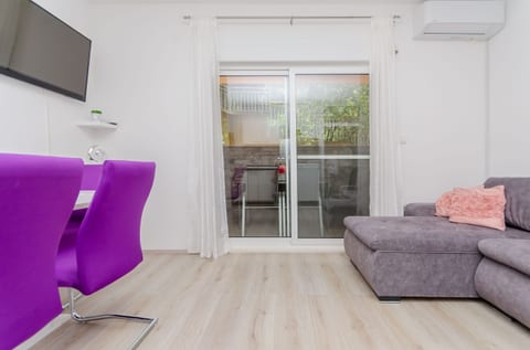 Apartment Mia - Unit 182479-5