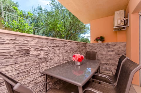 Apartment Mia - Unit 182479-5