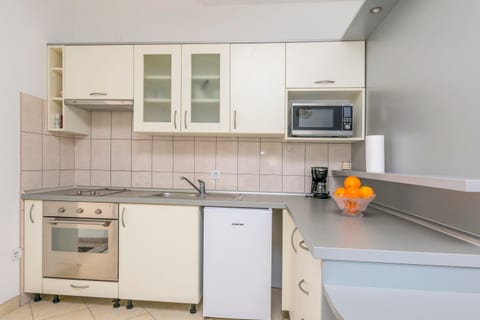 Apartments Villa J i M by the sea - Unit 202514-5