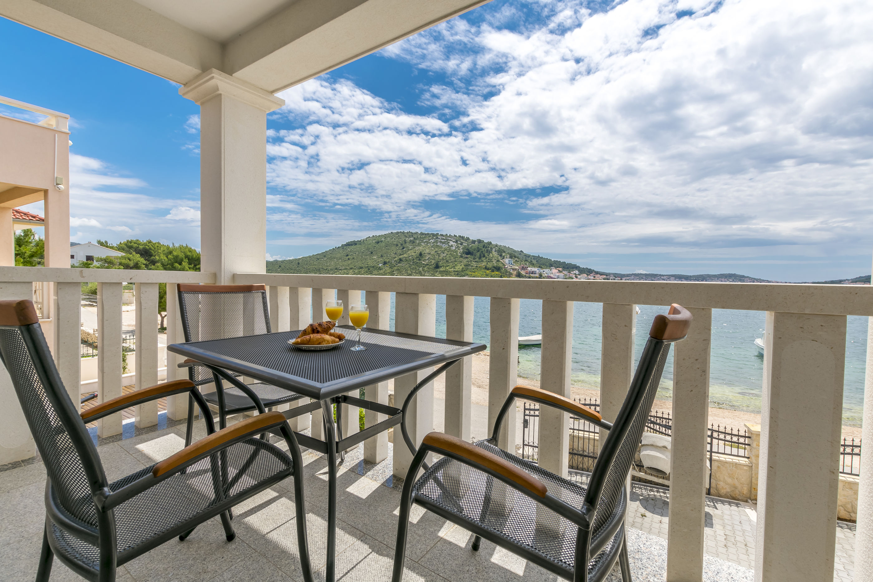 Apartments Villa J i M by the sea - Unit 202515-5