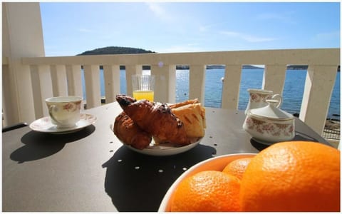 Apartments Villa J i M by the sea - Unit 202515-5